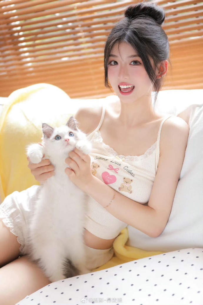 春光乍泄